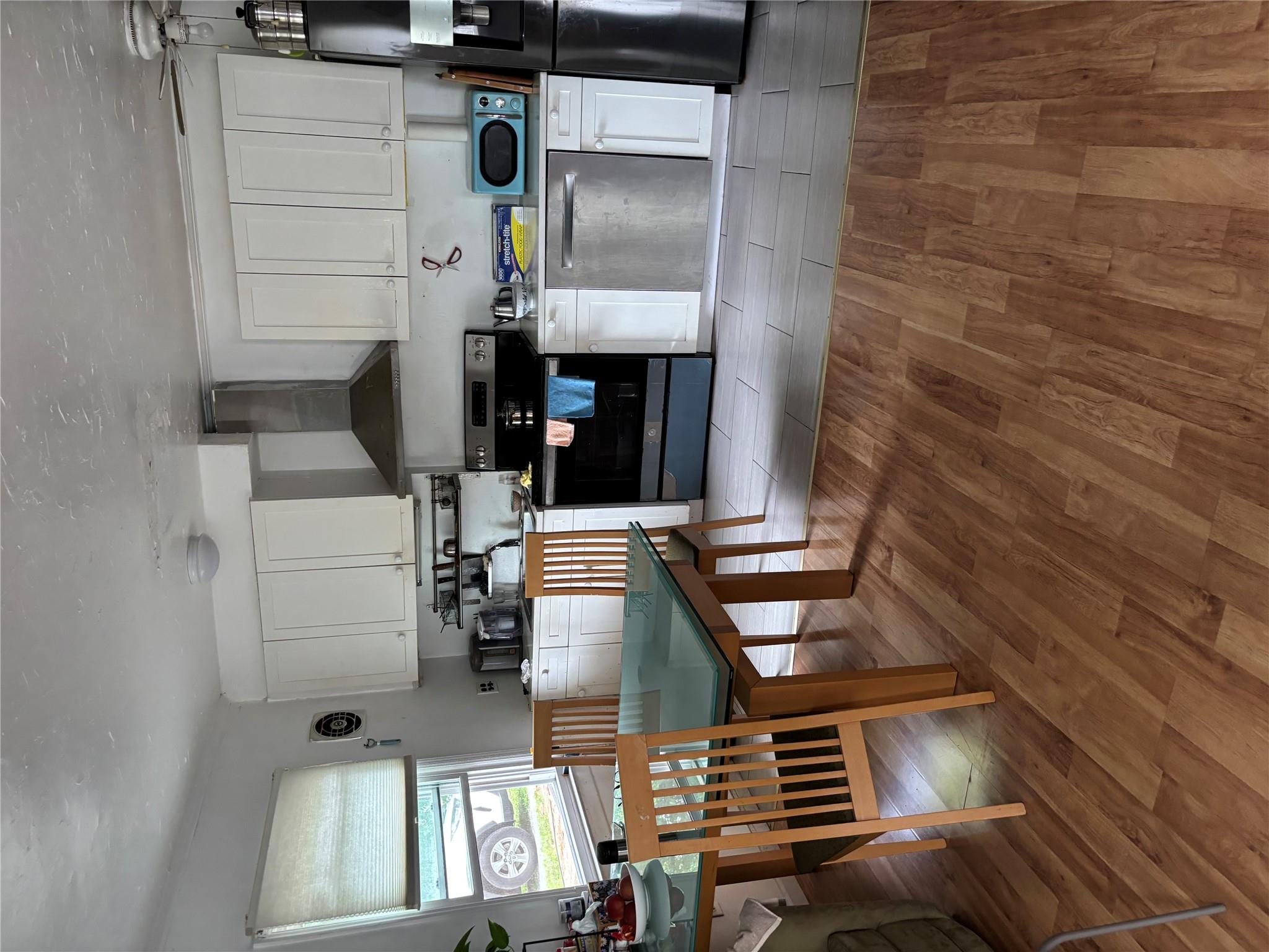 109 Convent Road, Syosset, New York image 3