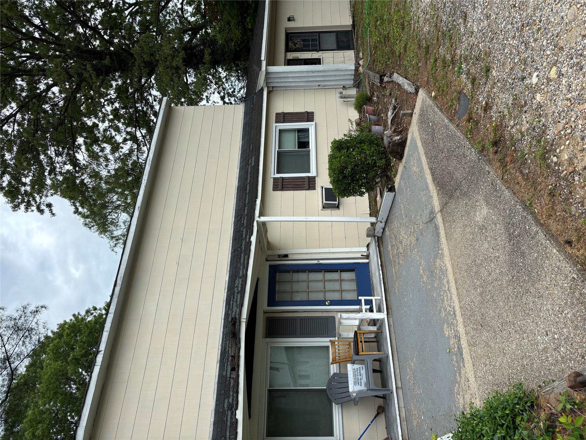 109 Convent Road, Syosset, New York image 1