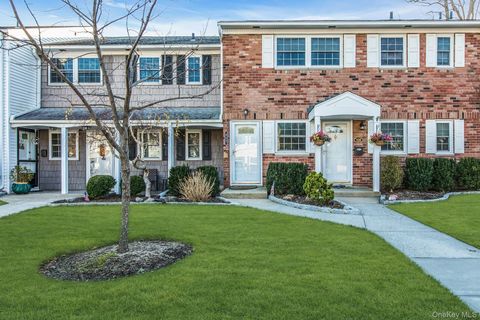 457 Village Drive 457 Hauppauge NY 11788