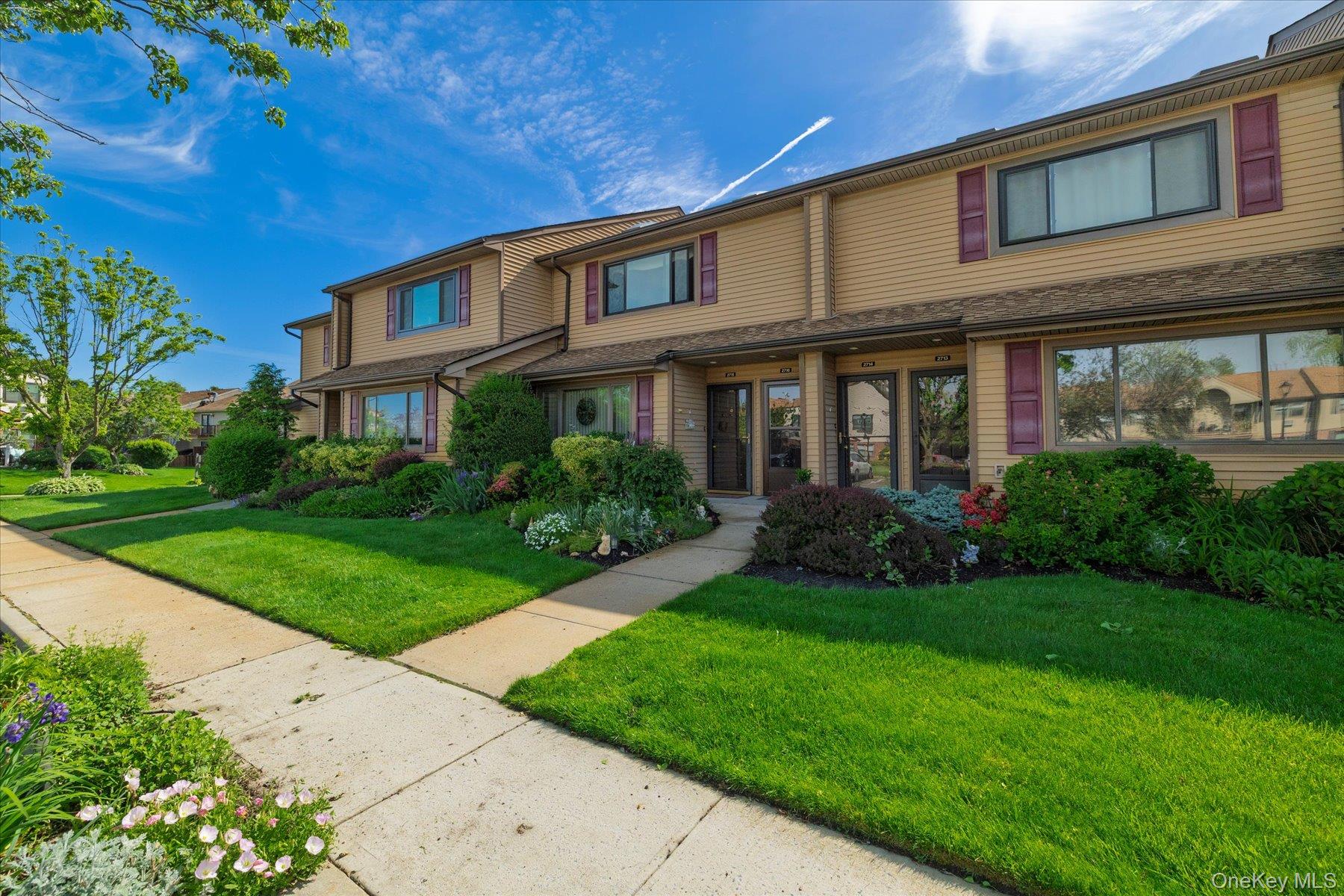 100 Daly Boulevard 2715