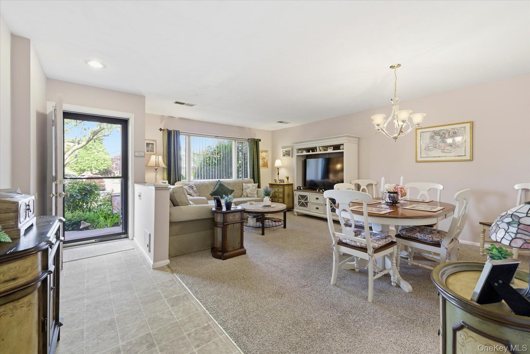 100 Daly Boulevard 2715