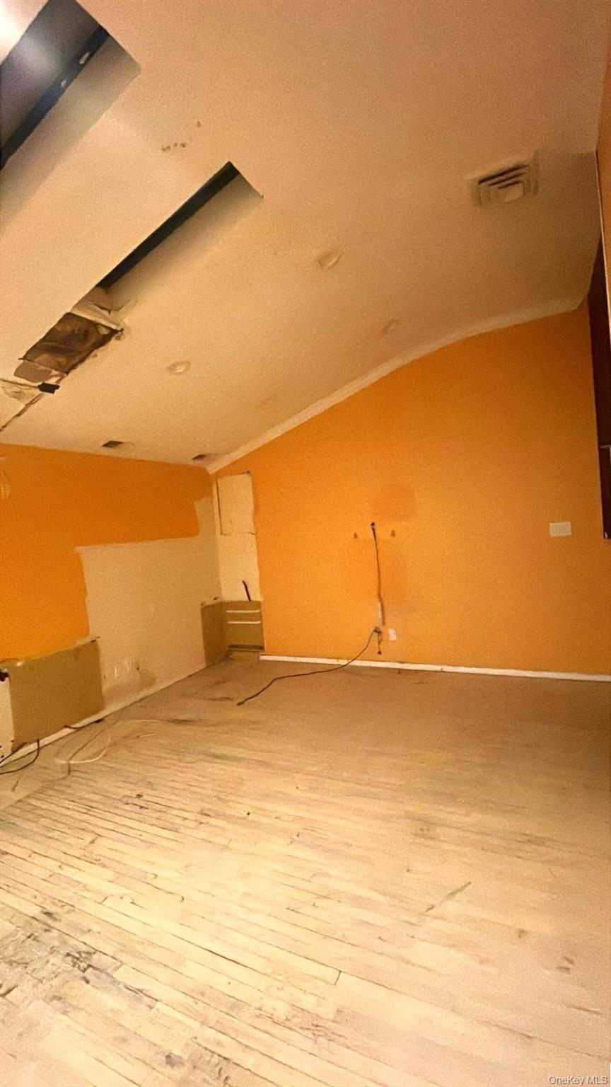 2794 Lincoln Boulevard