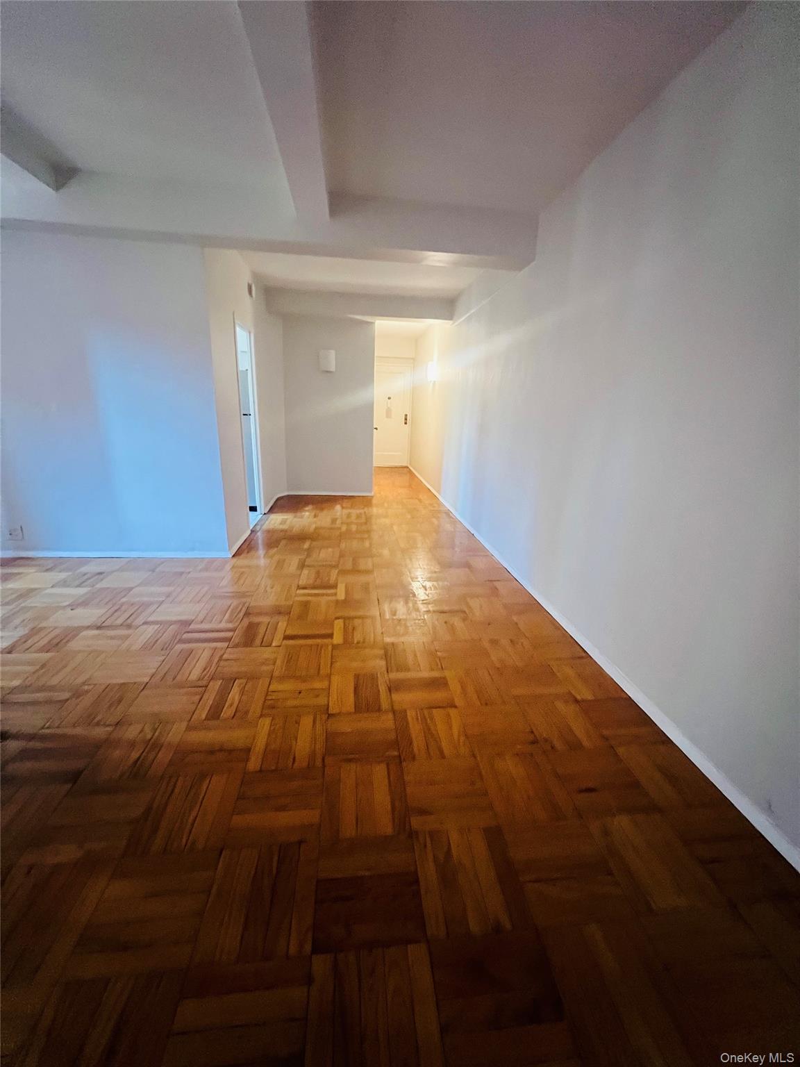 2160 E Tremont Avenue 5F