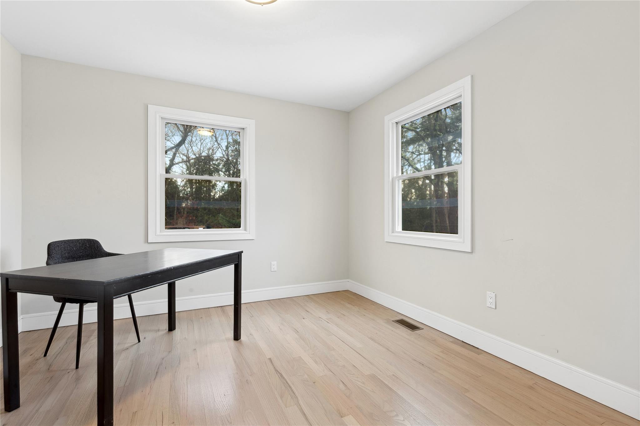 22 Hickory Avenue, Farmingville, New York image 19