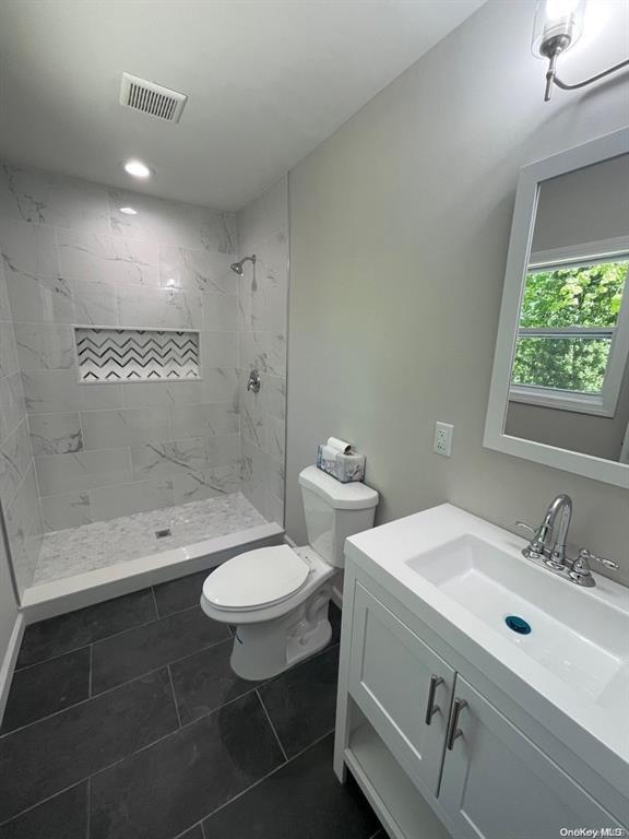 604 High Street, Port Jefferson, New York image 12