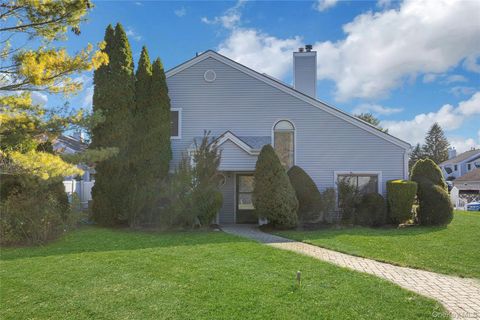 24 Leisure Way Mohegan Lake NY 10547