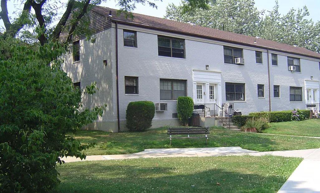 Property for Sale at 68th Drive A, Kew Garden Hills, Queens, NY - Bedrooms: 1 
Bathrooms: 1 
Rooms: 3  - $318,888