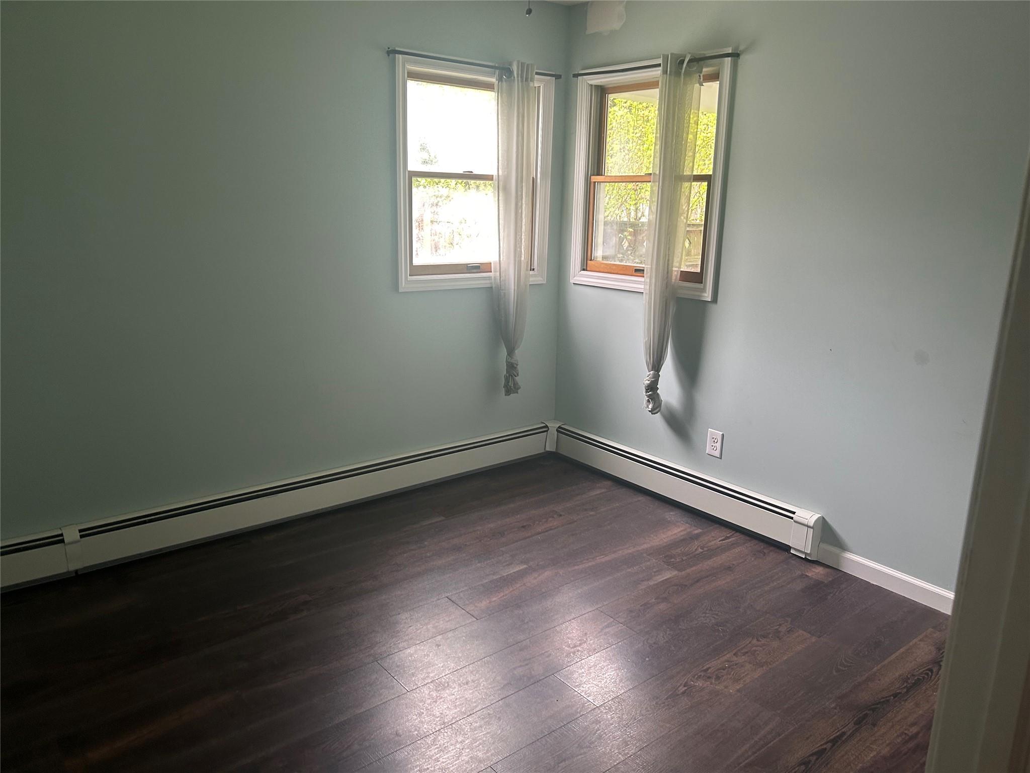 6 Helen Street, Centereach, New York image 5