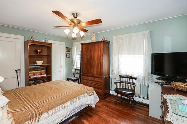 32-43 53rd Place, Woodside, New York image 16