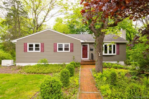 Homes For Sale - 24 Johns Boulevard<br/> Poughkeepsie, NY 12603