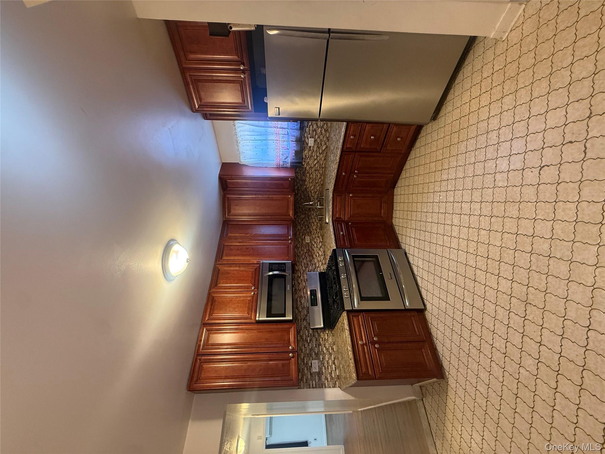 849 E 221st Street - Photo 2