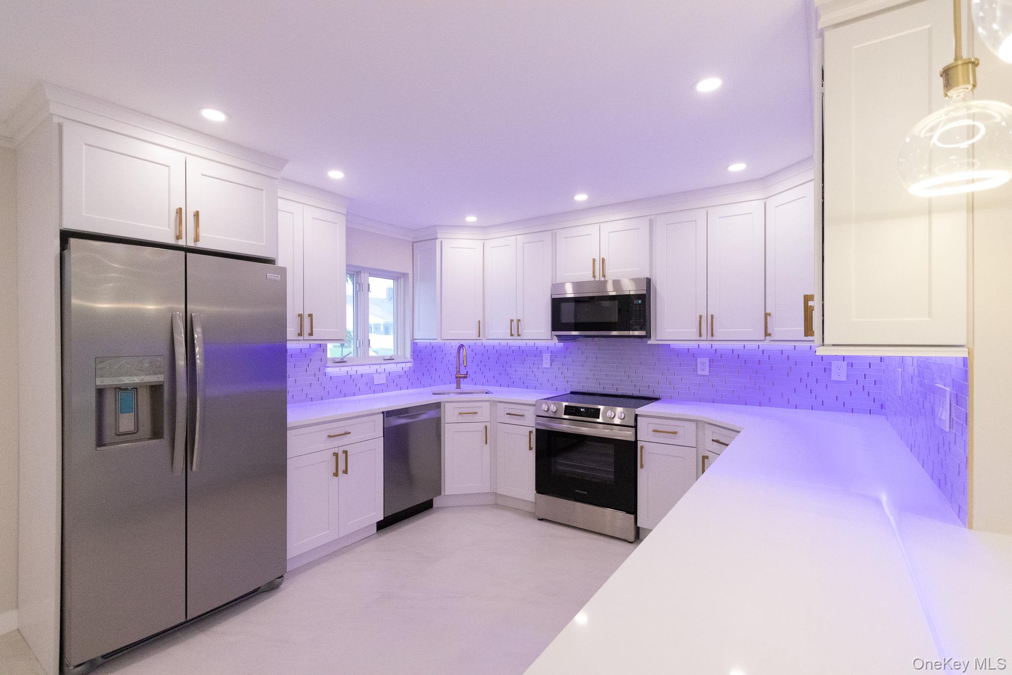 48 Ripple Lane