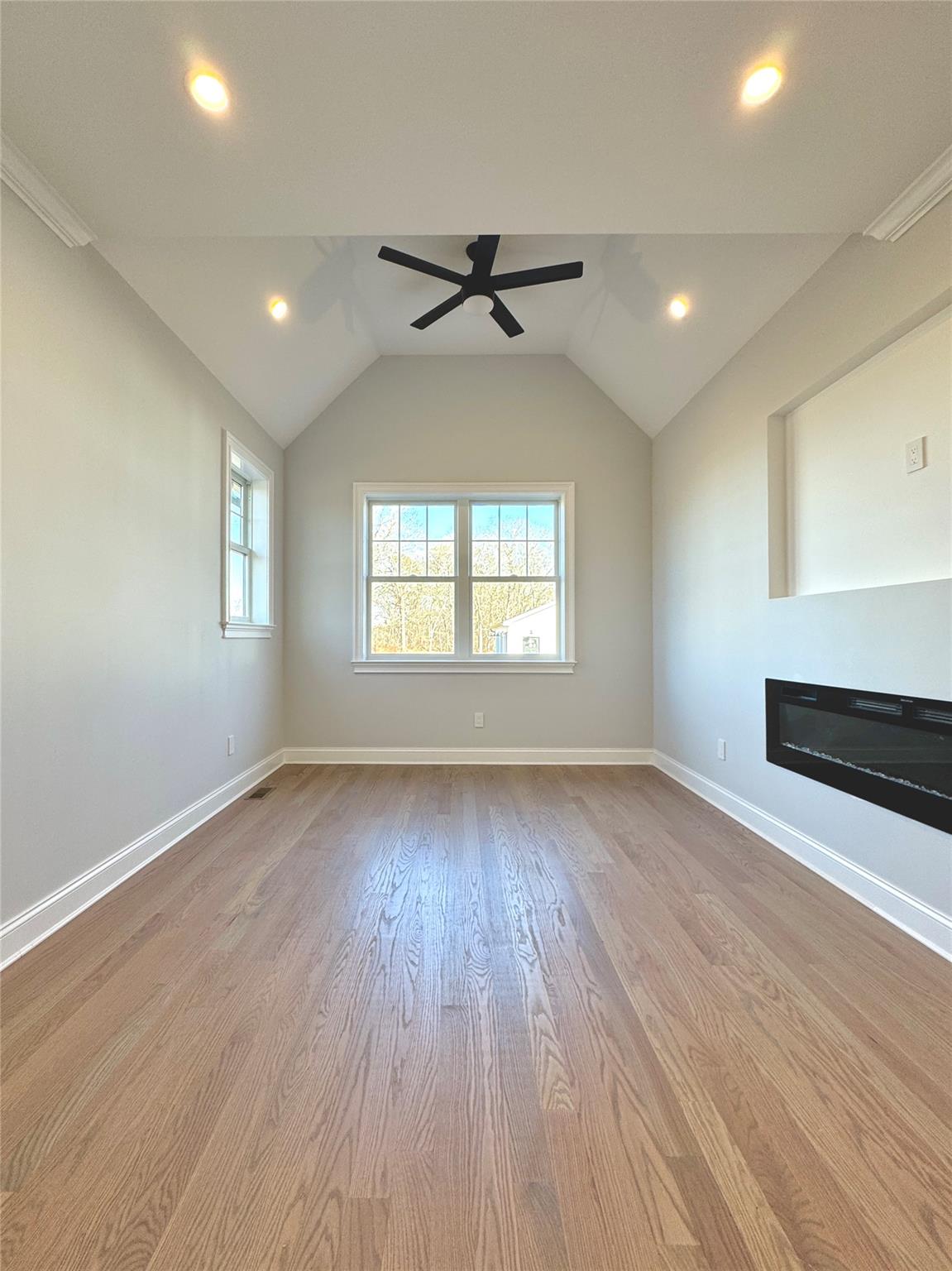 205 Pine Street, East Moriches, New York image 20