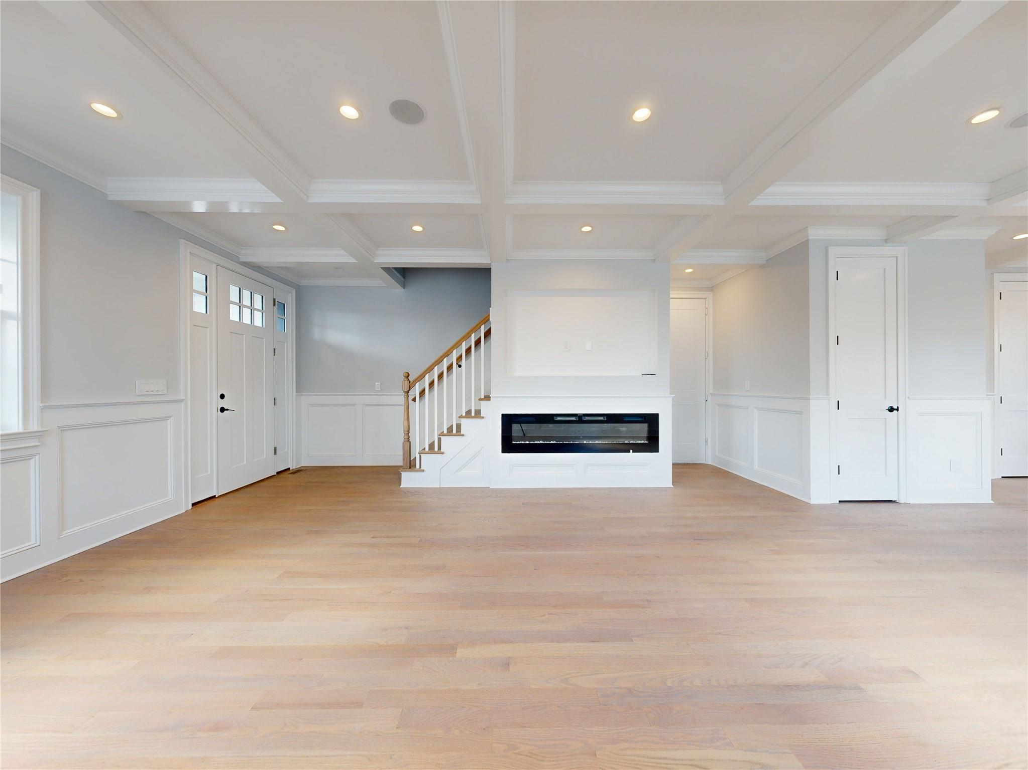 205 Pine Street, East Moriches, New York image 5