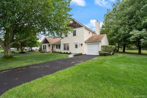 Photo of 6 Doe Path, Coram, NY 11727 (MLS # 883343)