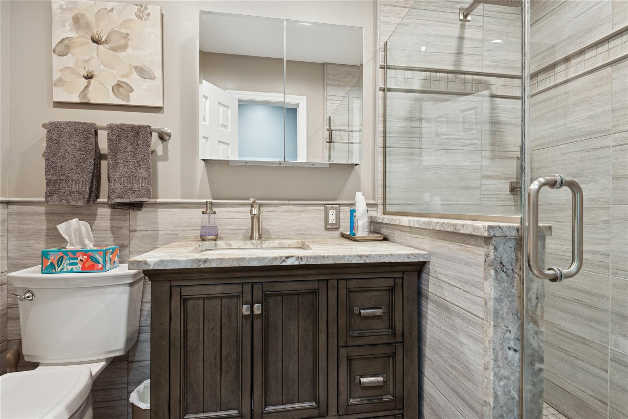 11 Greenfield Lane, Commack, New York image 37