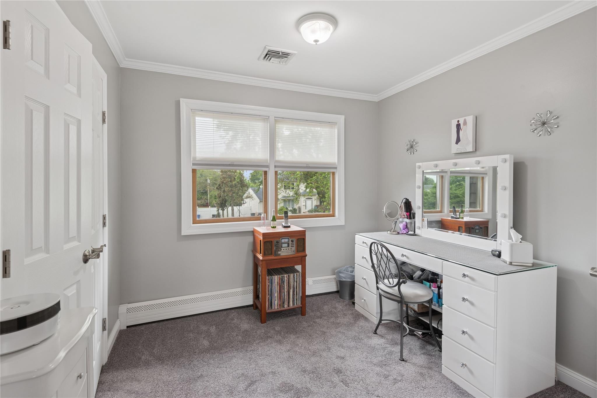 11 Greenfield Lane, Commack, New York image 36