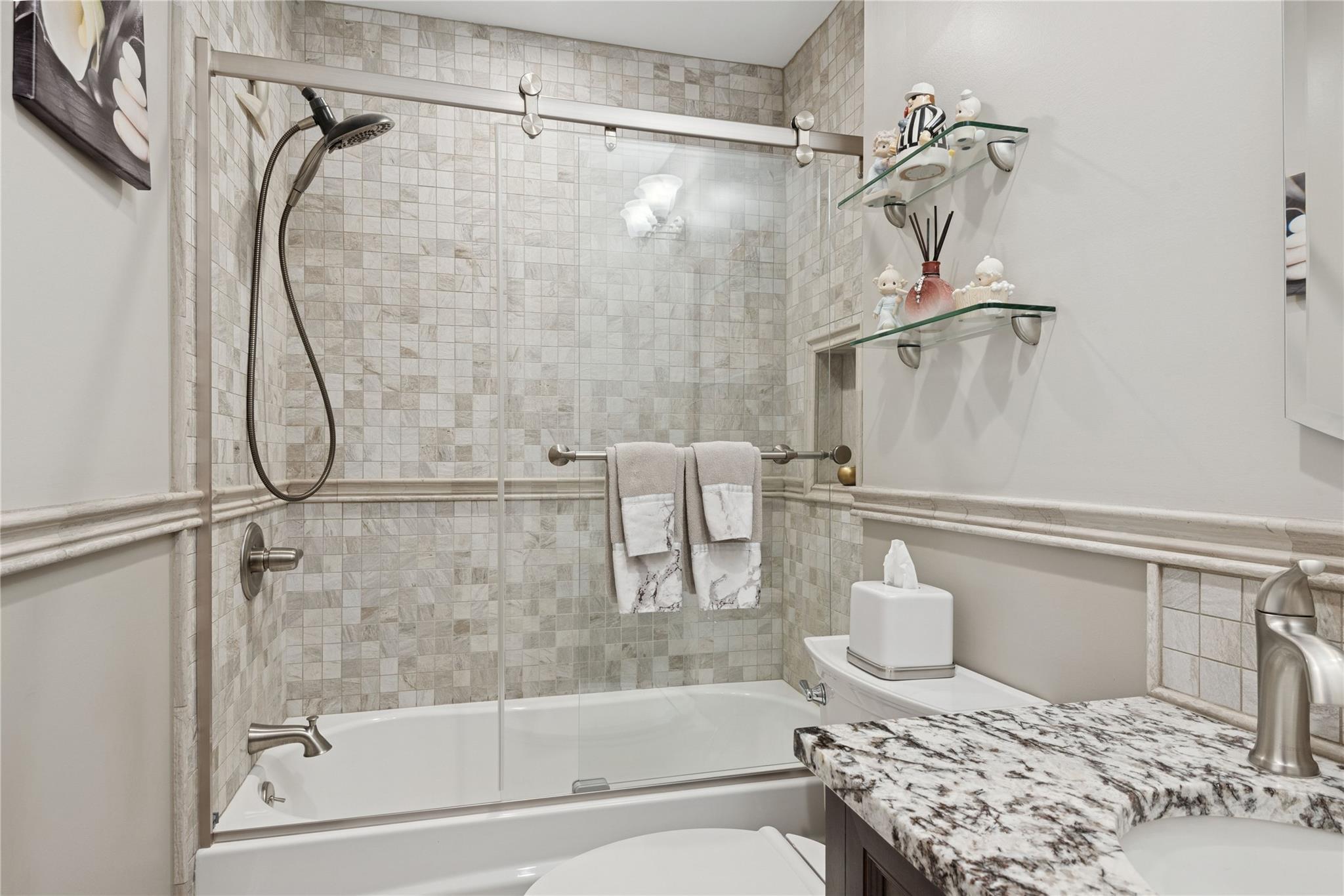 11 Greenfield Lane, Commack, New York image 23