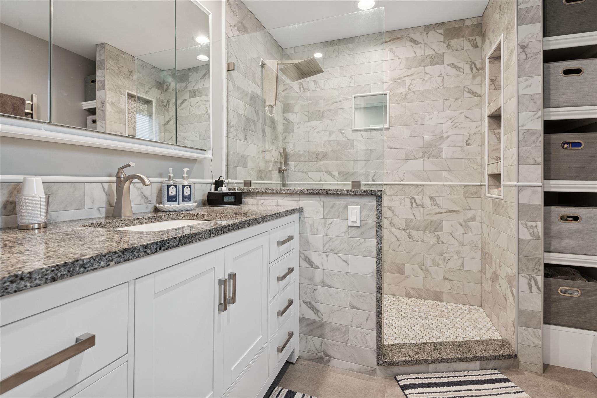 11 Greenfield Lane, Commack, New York image 30