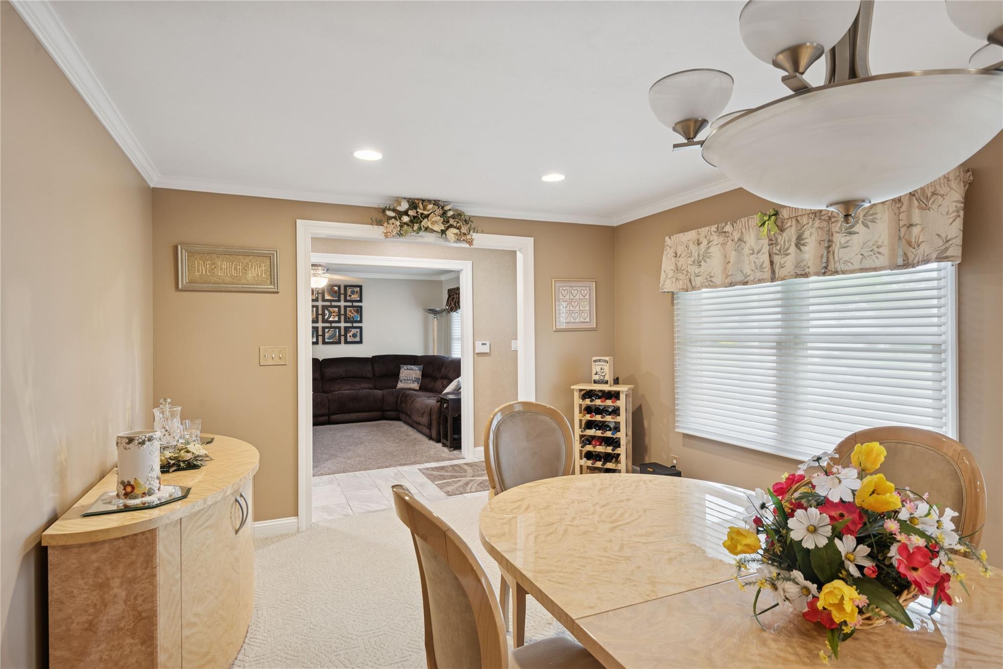 11 Greenfield Lane, Commack, New York image 11
