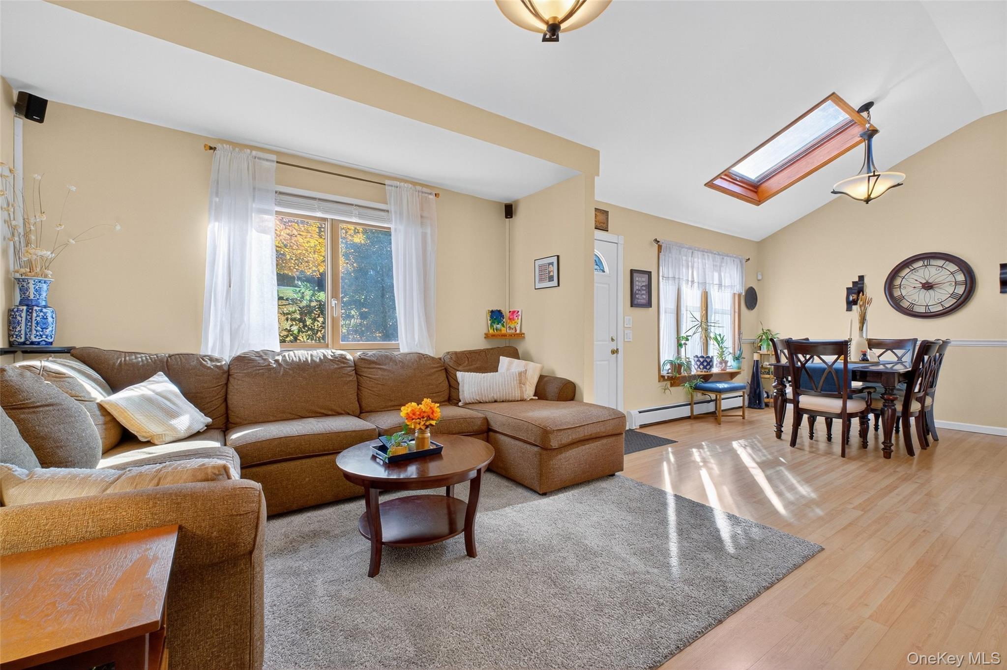 15 Woodbine Drive