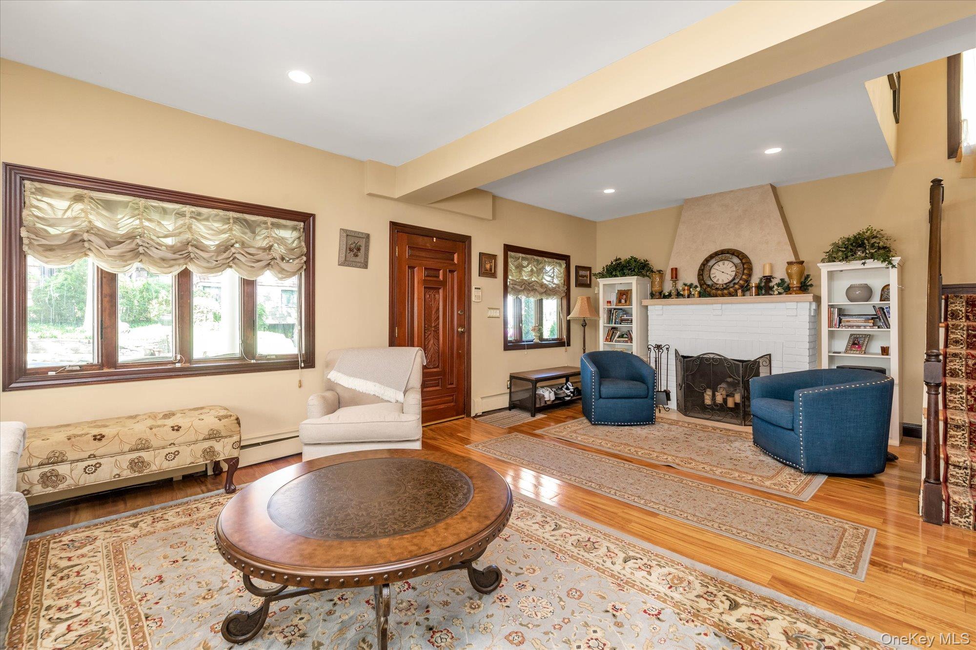41-27 Orient Avenue