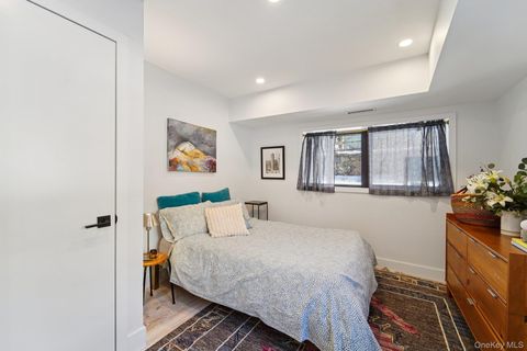 Tiny photo for 23 Crossbar Road, Hastings-on-Hudson, NY 10706 (MLS # 915783)