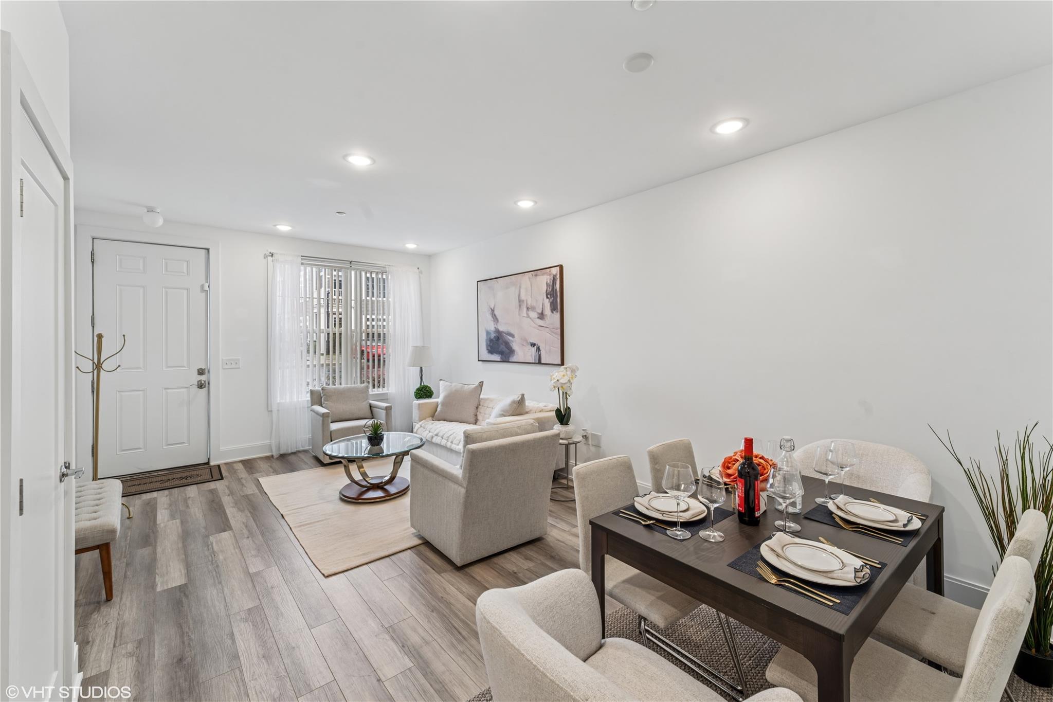 417 Emanuel Way #417, East Meadow, New York image 4