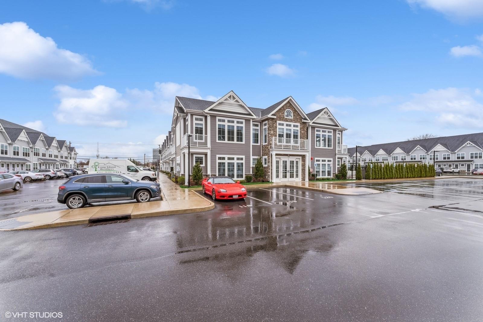 417 Emanuel Way #417, East Meadow, New York image 17