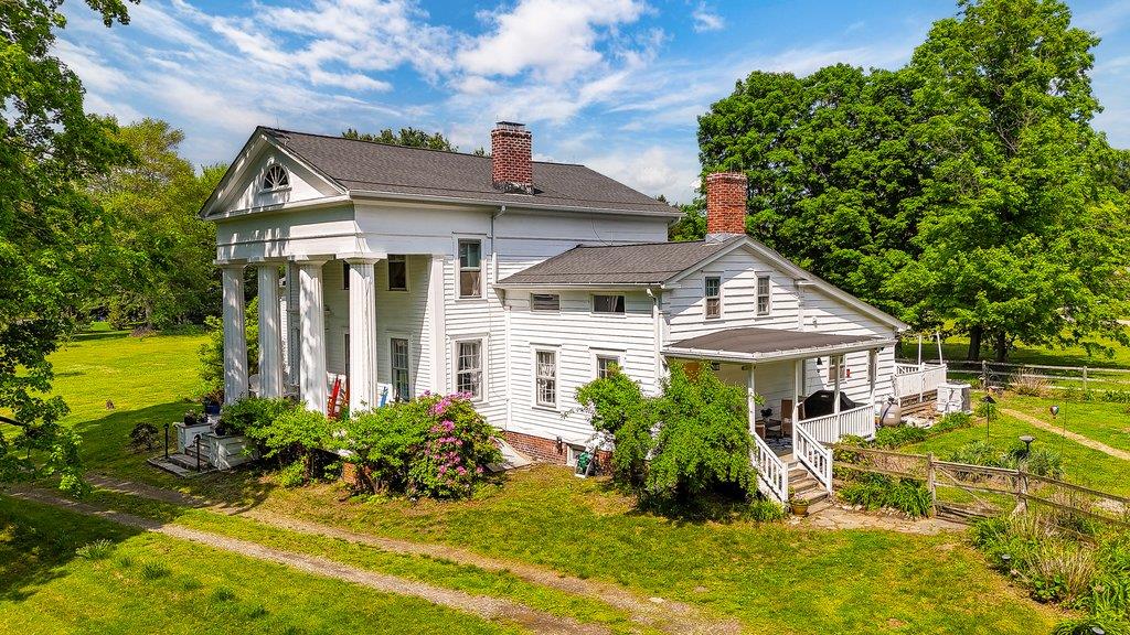 9 Ireland Avenue, Wappingers Falls, New York image 3