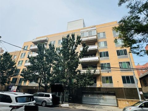 43-17 Union Street 6G Flushing NY 11355