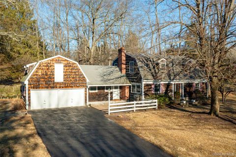 Multifamily For Sale - 4 Mcallister Drive<br/> Pleasant Valley, NY 12569