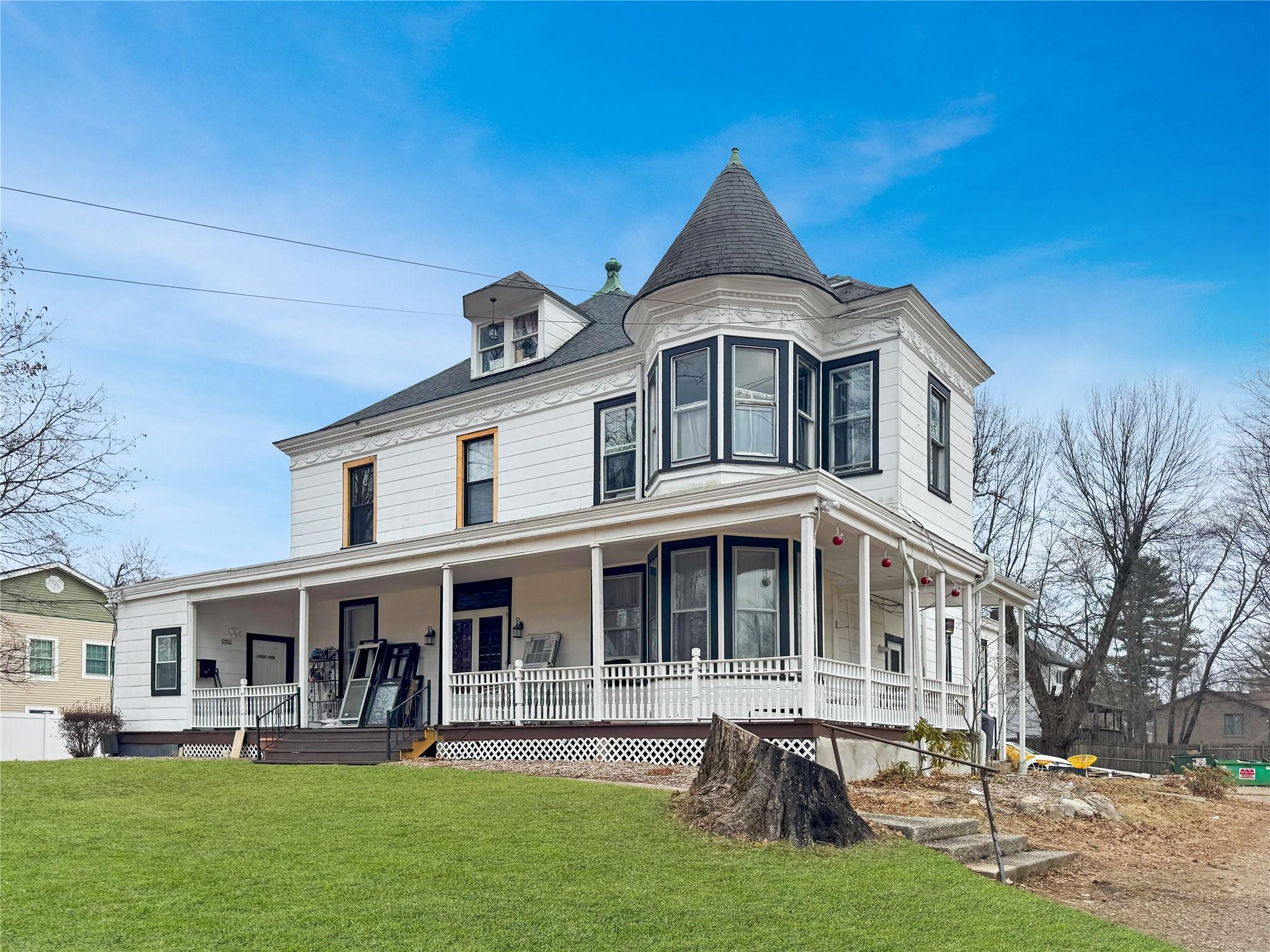 Lexington Avenue 5, Mohegan Lake, New York - 1 Bathrooms  
1 Rooms - 