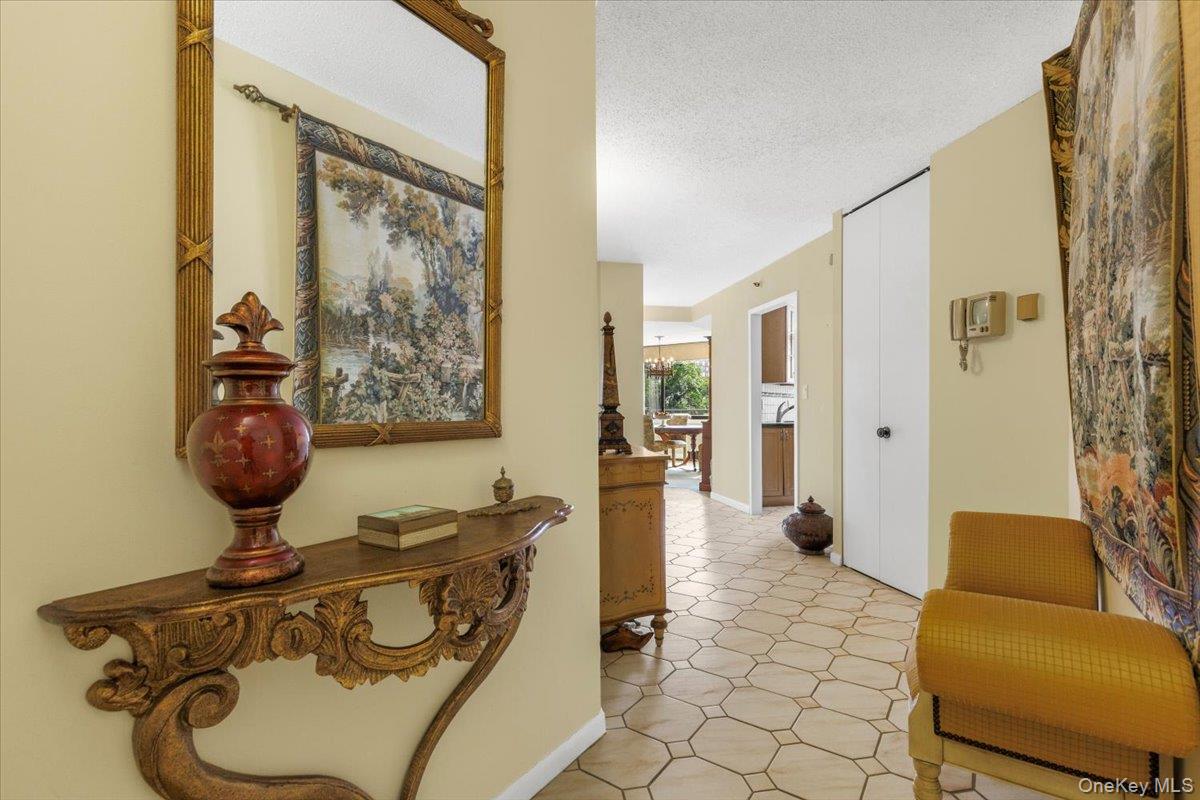 25 Rockledge Avenue 205