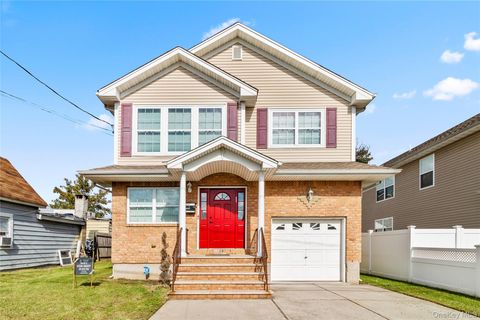 Photo of 1332 Star Avenue, Elmont, NY 11003 (MLS # 968101)