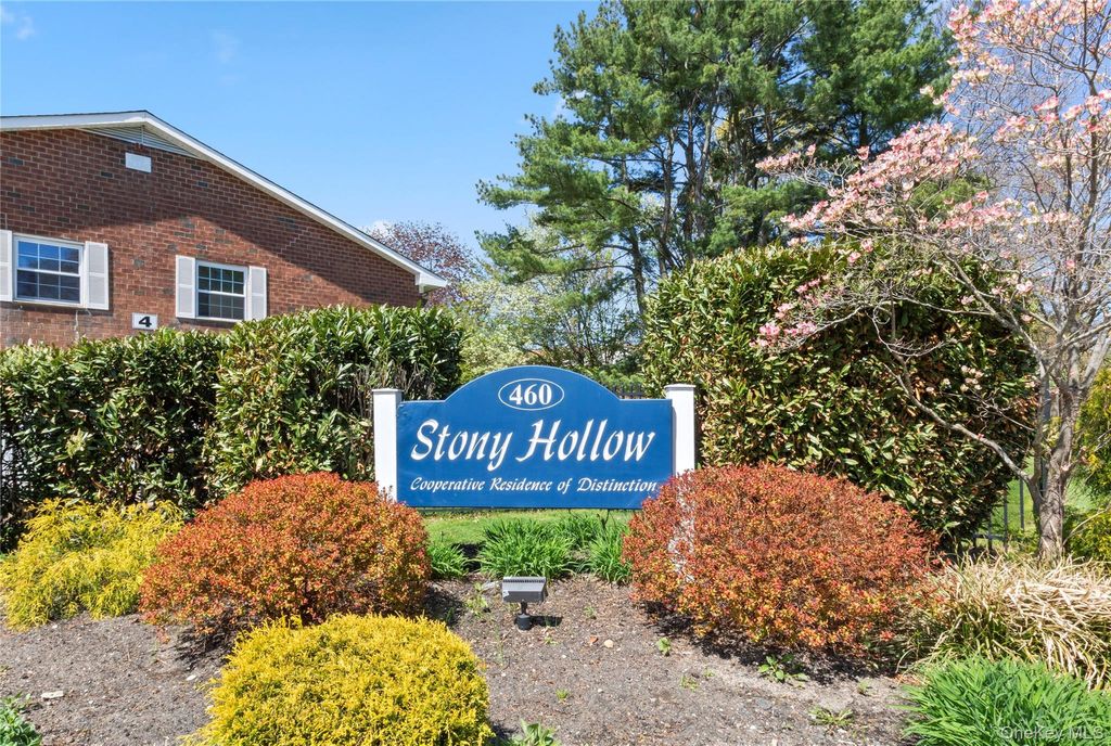 Photo of 460 Old Town Road #19H, Port Jefferson Station, NY 11776 (MLS # 992292)