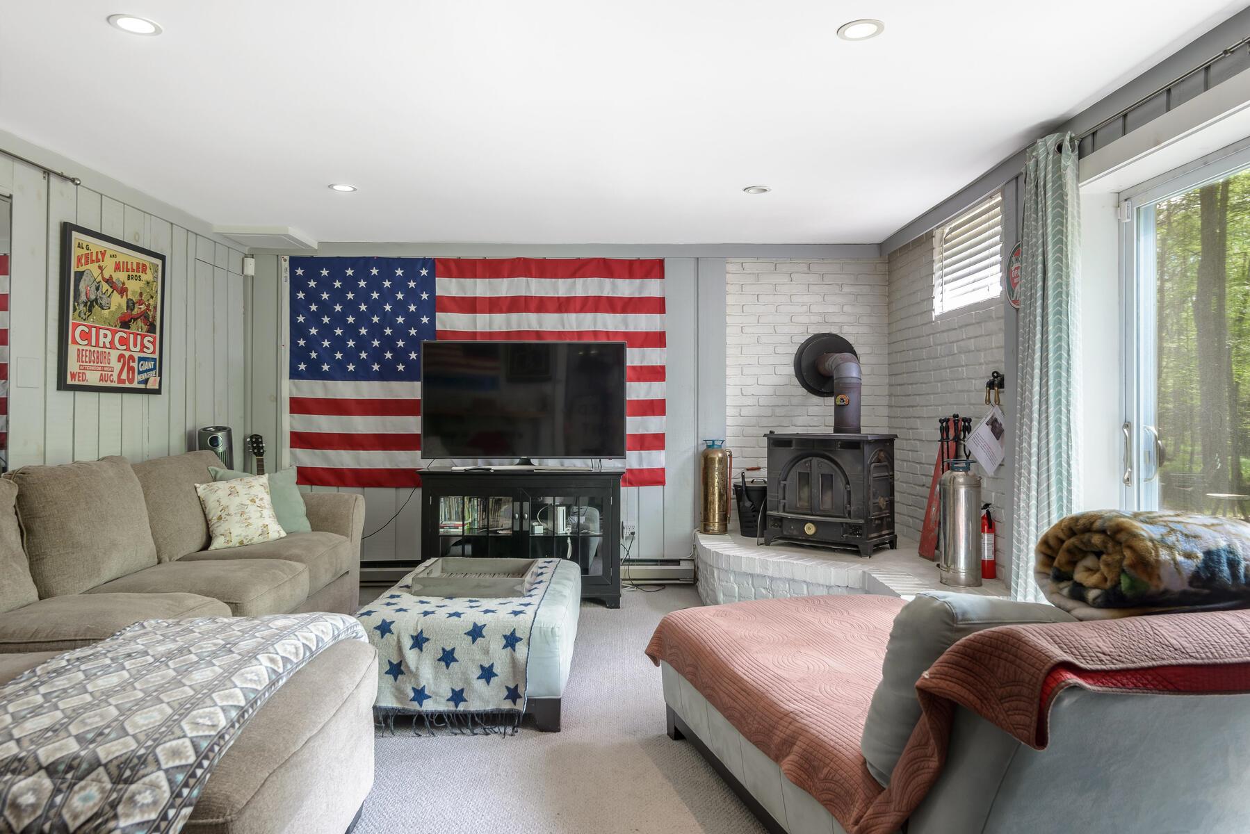 328 John Joy Road, Woodstock, New York image 20