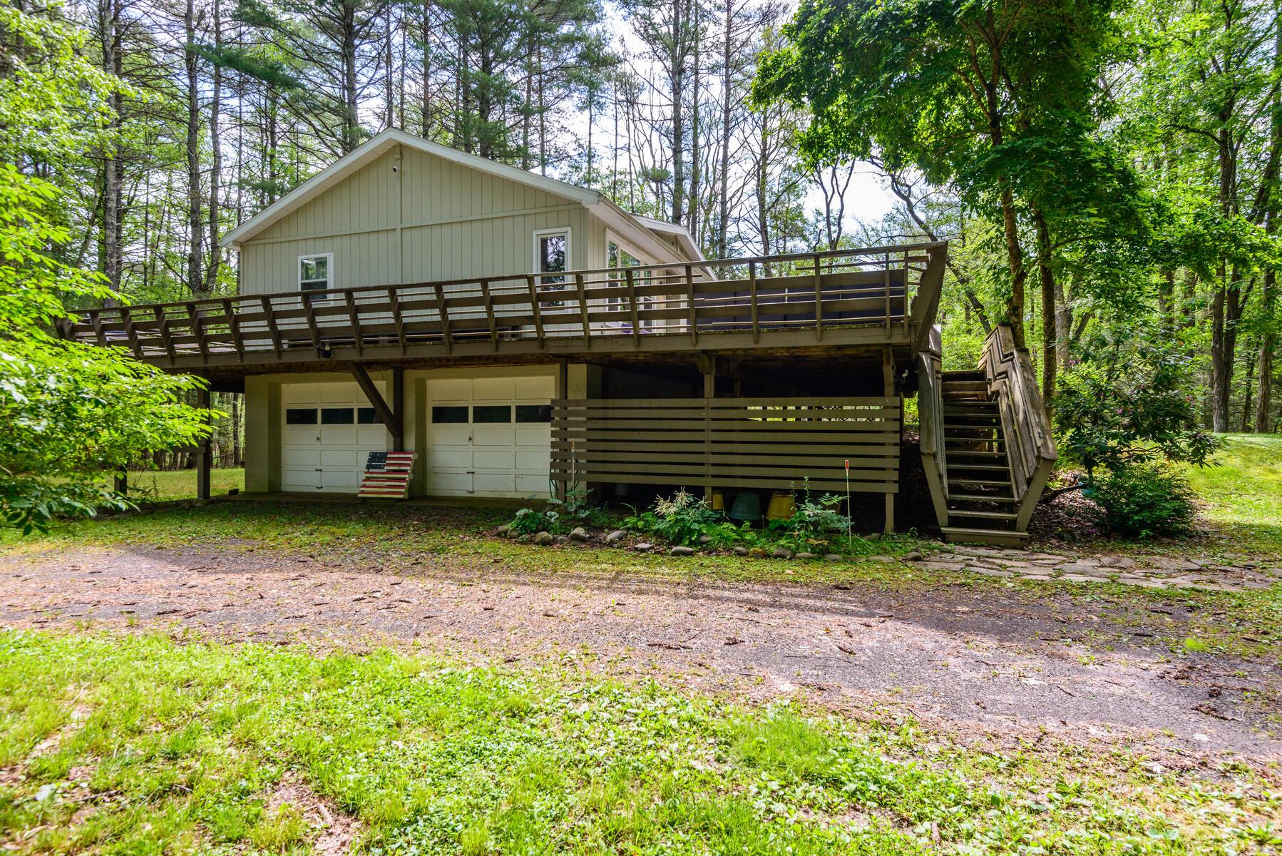 328 John Joy Road, Woodstock, New York image 2