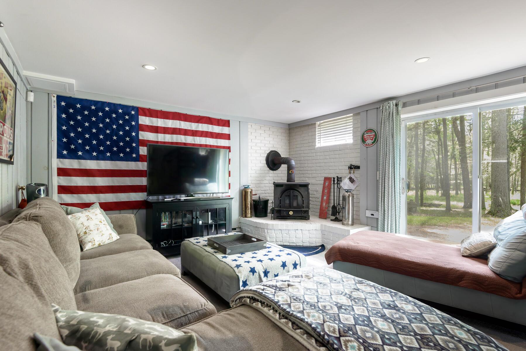 328 John Joy Road, Woodstock, New York image 21
