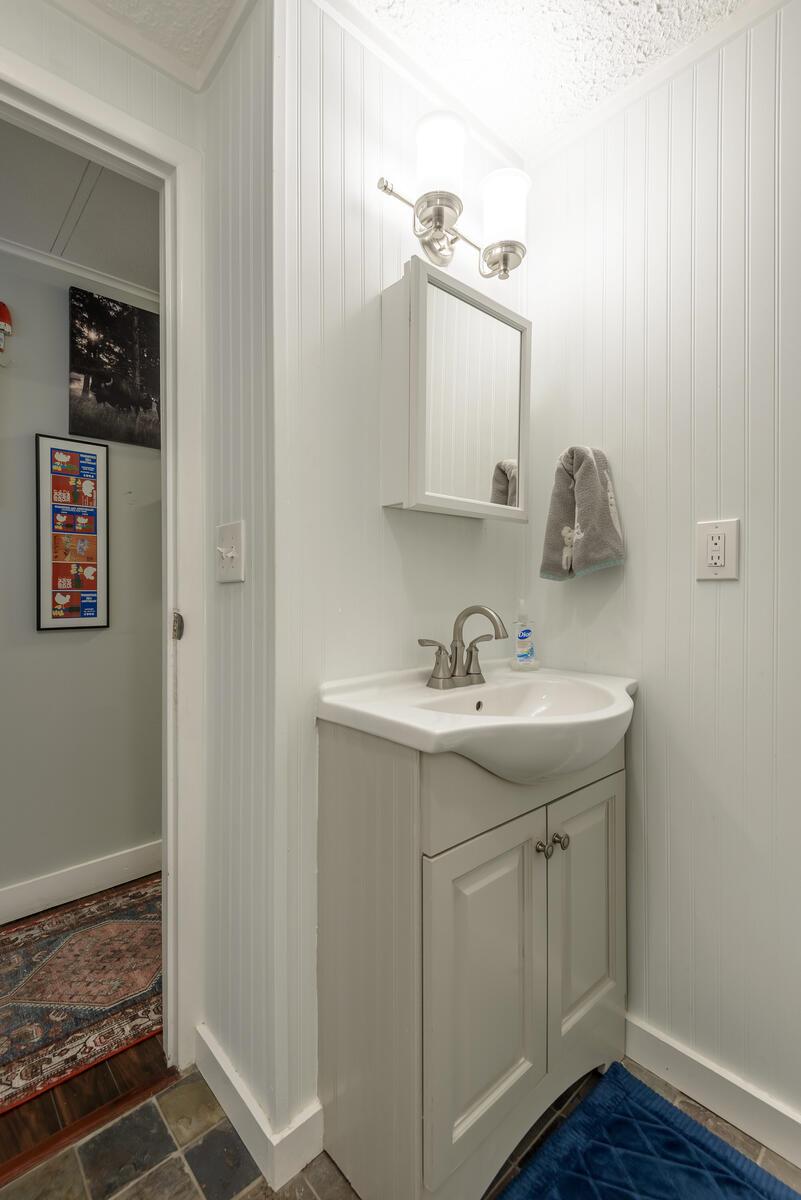 328 John Joy Road, Woodstock, New York image 18