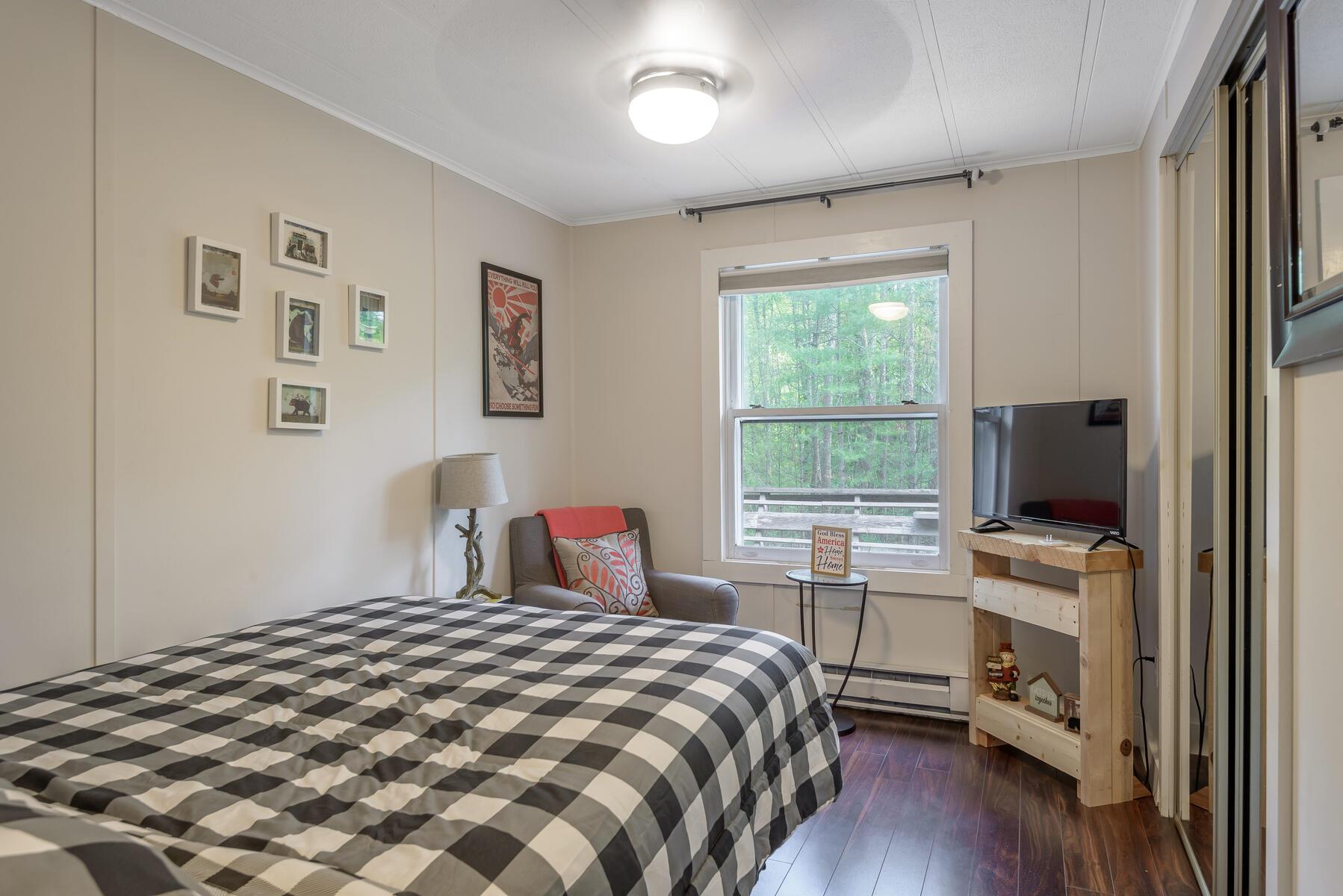 328 John Joy Road, Woodstock, New York image 12