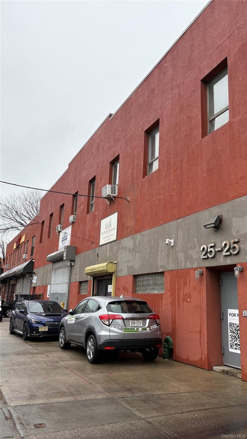 Photo of 2525 Borden Avenue #219, Long Island City, NY 11101 (MLS # 1055784)