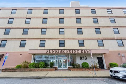 Photo of 830 Shore Road #4Q, Long Beach, NY 11561 (MLS # 824208)