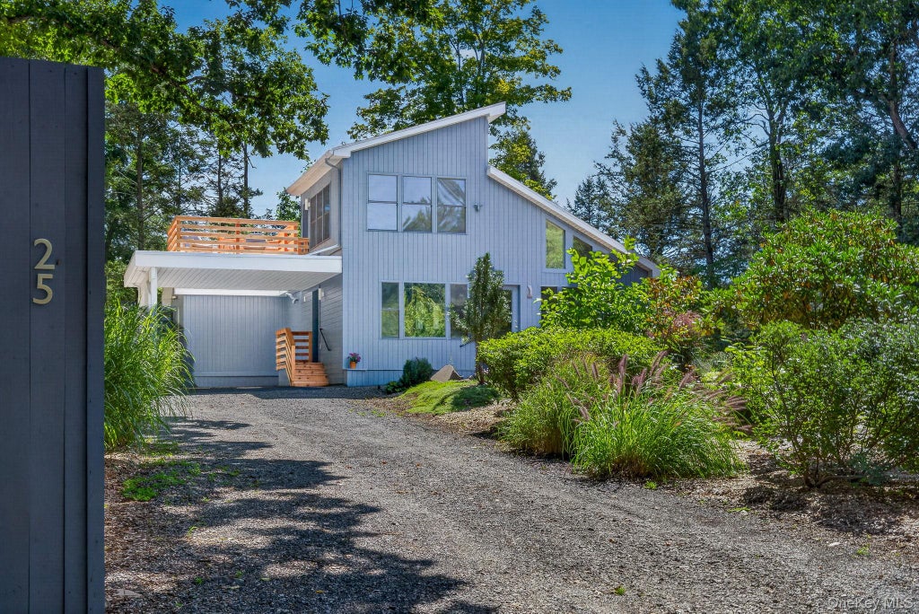 Photo of 25 Terra Road, Saugerties, NY 12477 (MLS # 1044338)