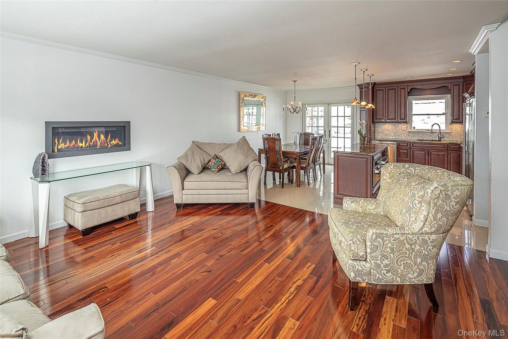 Photo of 26 Dexter Road, Yonkers, NY 10710 (MLS # 953065)