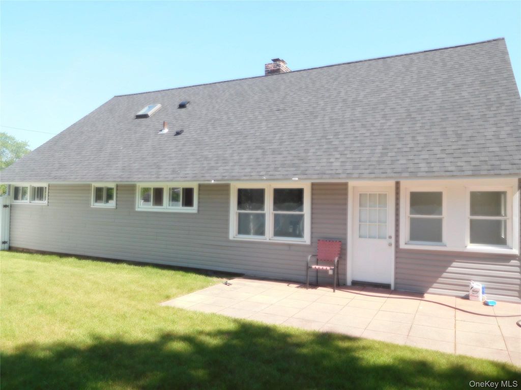 Photo of 9 Adams Street, East Rockaway, NY 11518 (MLS # 964312)