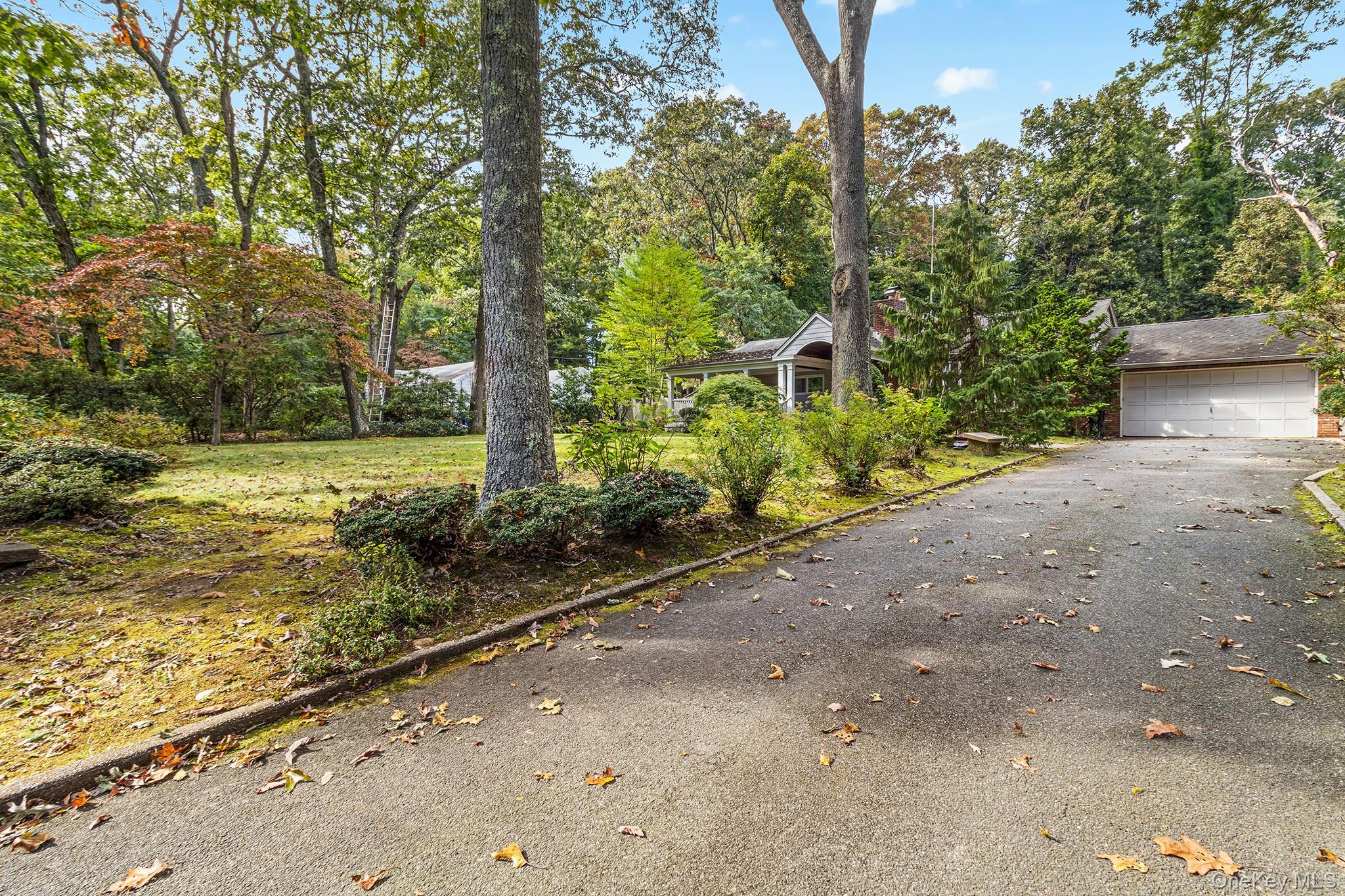 27 Willoughby Path