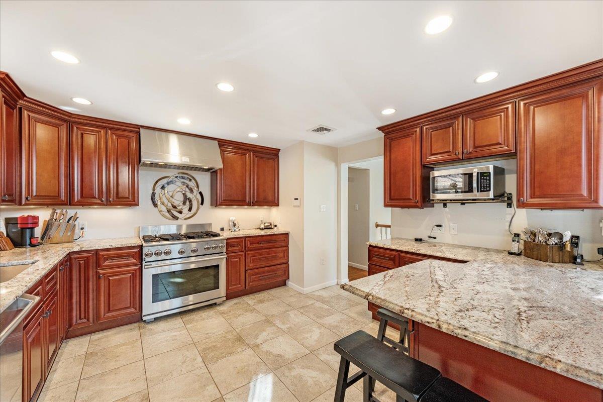 317 N Miller Hill Road, Carmel, New York image 10