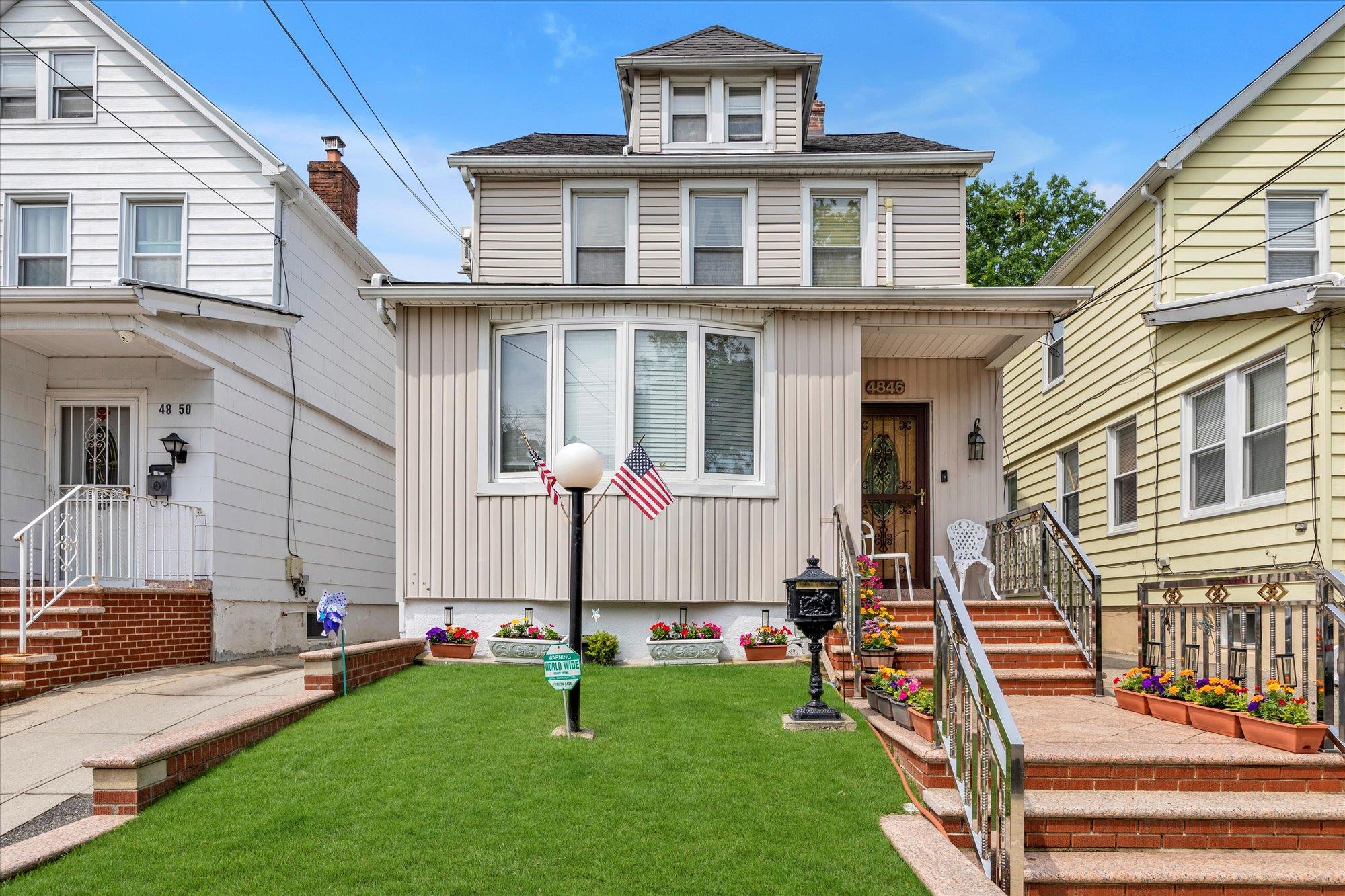 Property for Sale at 206 Street 2, Bayside, Queens, NY - Bedrooms: 5 
Bathrooms: 2  - $1,329,000