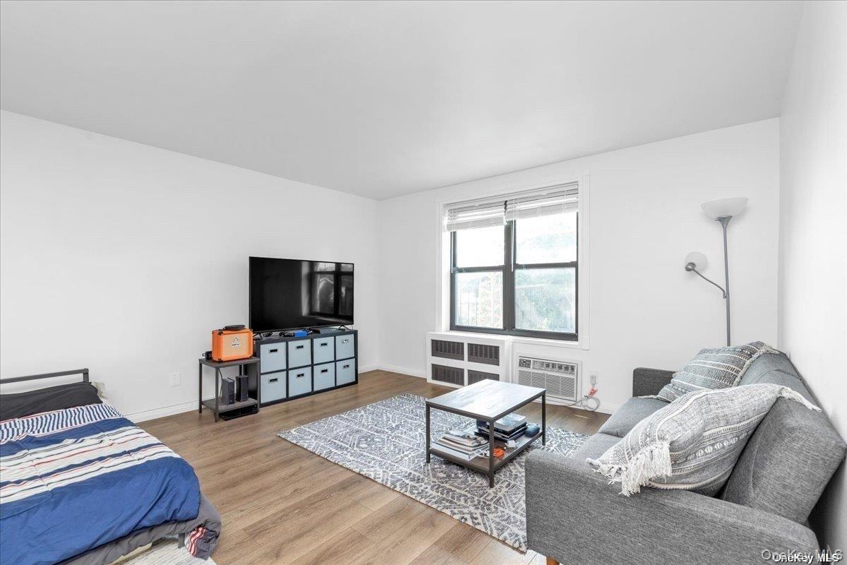 209-10 41st Avenue 3R